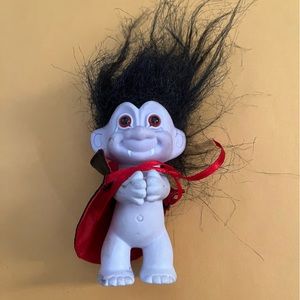 Vintage Dracula troll